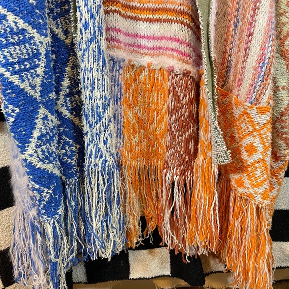 Free People At Dawn Poncho Patchwork Open Knit Beachy Slouchy Cardigan M/L - Picture 5 of 8